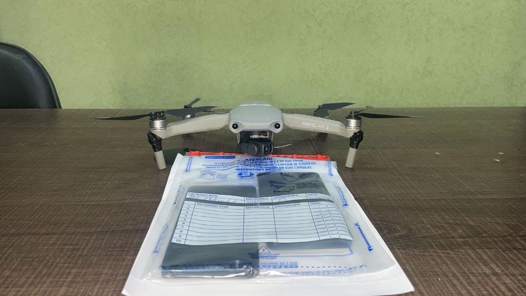 Polícia Penal abate drone sobrevoando a penitenciária e apreende dois celulares