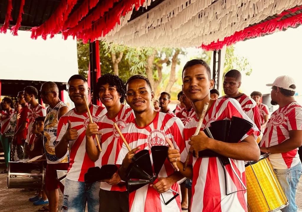 Blocos e escolas de samba realizam ensaios técnicos para desfile de Carnaval em Cuiabá