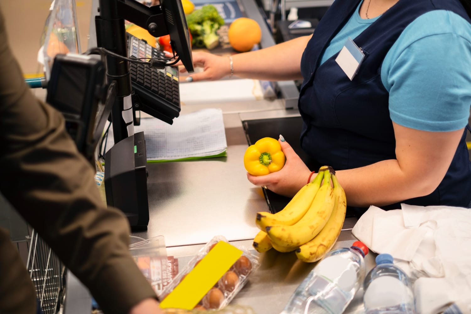 Rede de supermercados é condenada por deixar funcionárias sem folga aos domingos