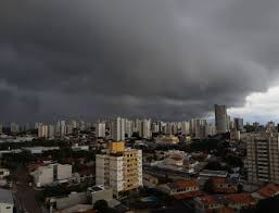 Municípios de Mato Grosso têm novo alerta de chuvas intensas; confira previsão