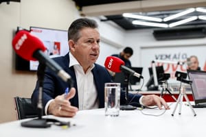 Mauro admite o Senado e vê Pivetta pronto para ser governador