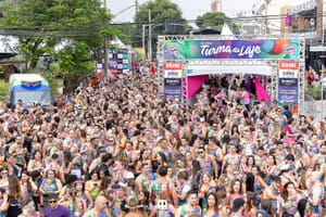 Turma da Laje reúne mais de duas mil pessoas no Carnaval de Cuiabá