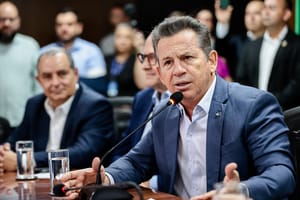 Governador defende investigação rigorosa após operação na Câmara: “Doa a quem doer”