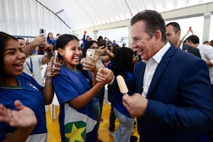 Meta do governador é finalizar o ano com 30 colégios de alto padrão em todo o estado